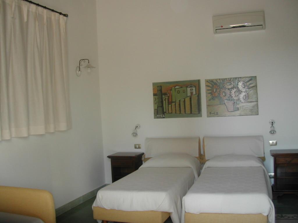 La Taverna Floridia Room photo